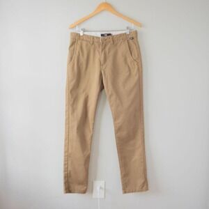 Classic Men's Vans Khaki Chino Pants in Dirt Brown
